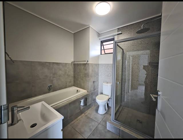 2 bed property to rent in AMBERFIELD CITY